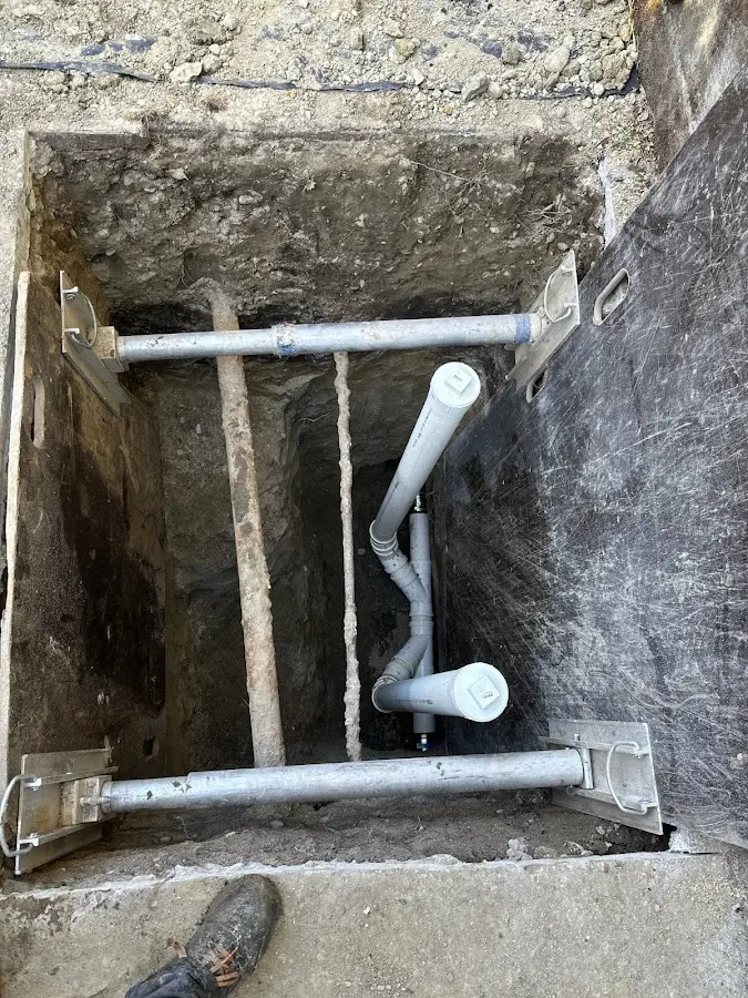 Experienced plumber completing Gas Line Repair work in Yukon